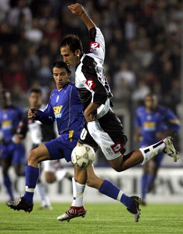 赛点一刻！米兰3-2擒获科内利亚诺，捧起意大利女排超级杯！