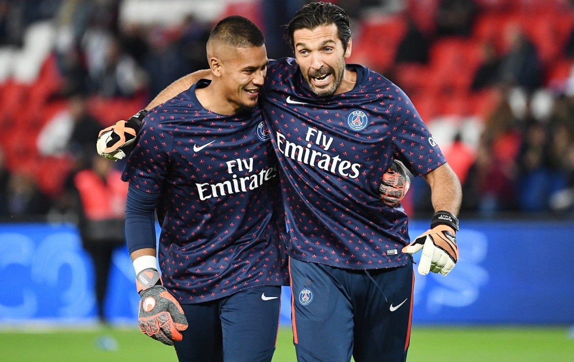 NBA球队战术解析：雄鹿防守策略调整,