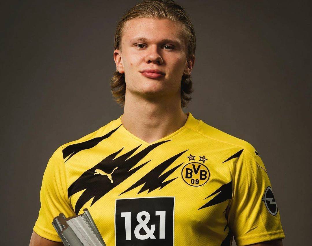 奥赖利：哈兰德在射门方面给我提过建议，我会永远记住这一球