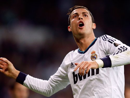 聋人篮球观赛：让我们挥动手语为运动员呐喊